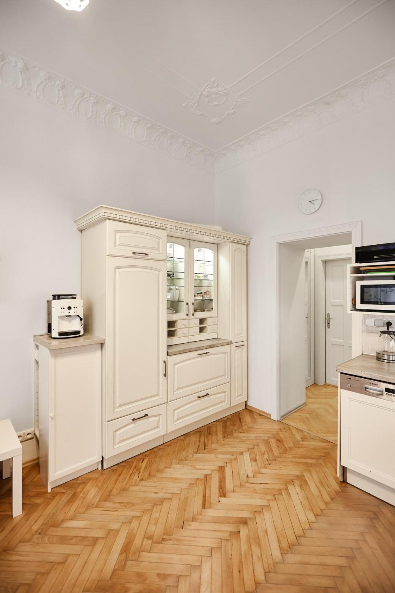 Room & Parking Assistance Prague Exterior photo